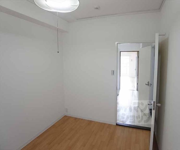 【ヴィラ衣笠】間取