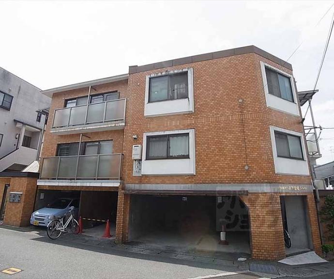 【シャルマン衣笠金閣寺ハイツ】間取