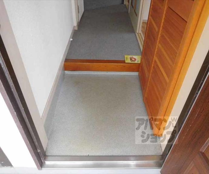 【シャルマン衣笠金閣寺ハイツ】間取