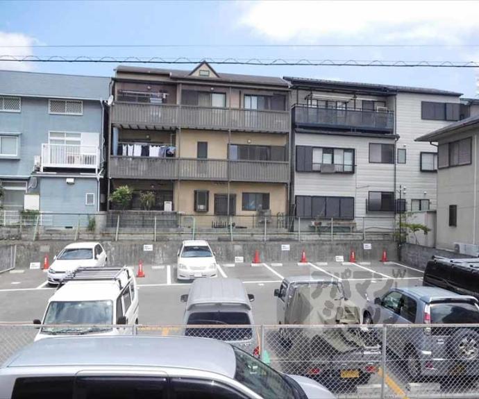 【シャルマン衣笠金閣寺ハイツ】間取