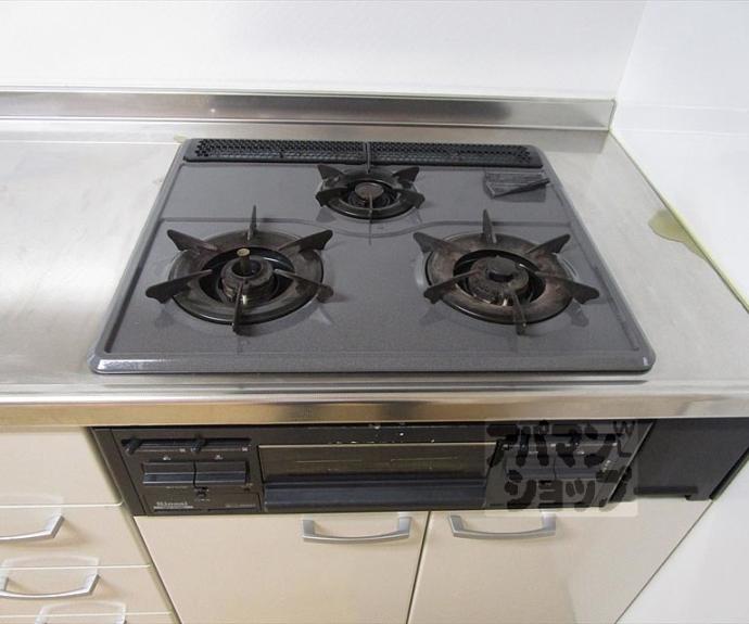 【シャルマン衣笠金閣寺ハイツ】間取