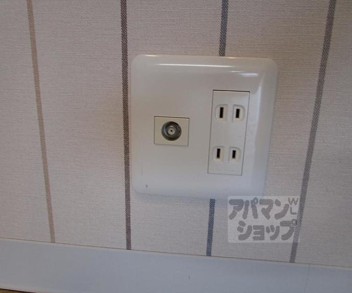 【シャルマン衣笠金閣寺ハイツ】間取