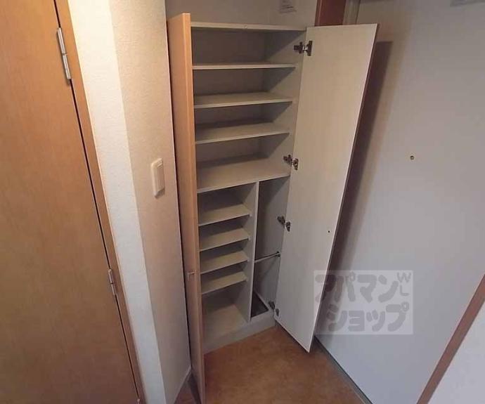 【作思以度　衣笠】間取