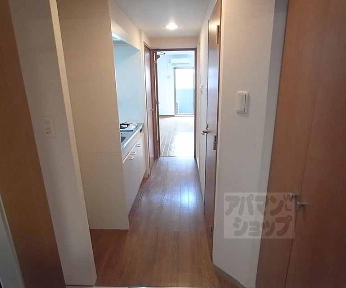 【作思以度　衣笠】間取