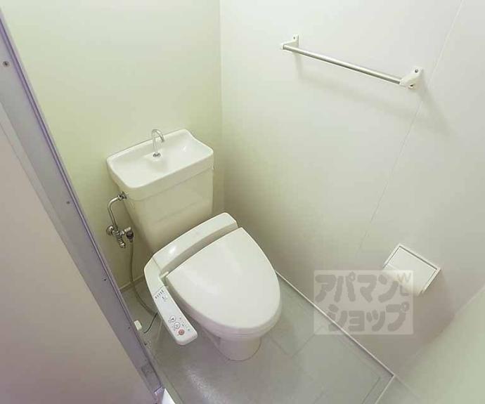 【ロイヤルコテージ尊上院】間取