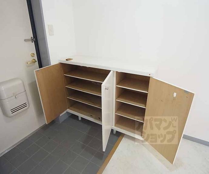 【ロイヤルコテージ尊上院】間取