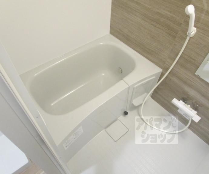 【レヴィア北山】間取