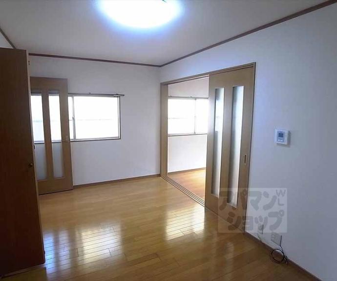 【歓峰ハイツ別館】間取