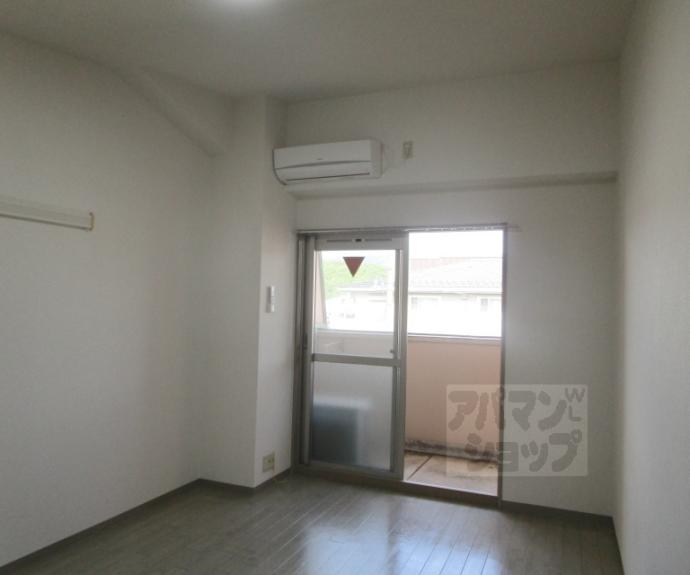 【クルーセ神山】間取