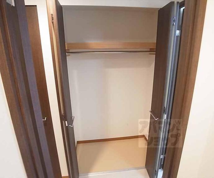 【ホワイトハイムＫＡＧＡＭＩＩＳＨＩ】間取