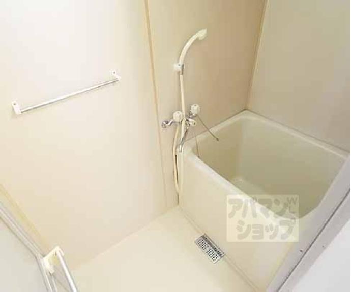 【メゾン・ド・千坂】間取