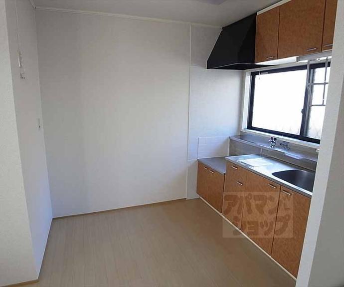 【ハイツ神山】間取