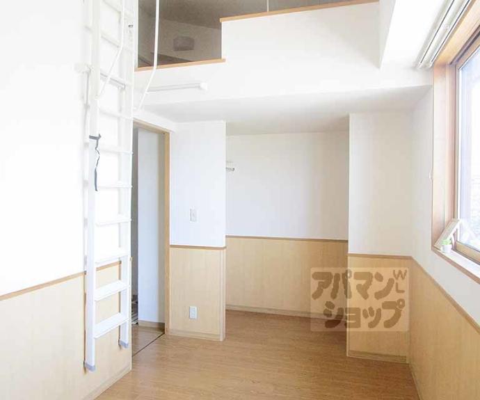 【ＩＬＩＯＳ】間取