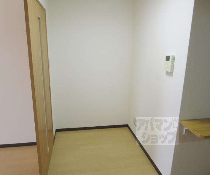 【セラヴィ鞍馬口】間取