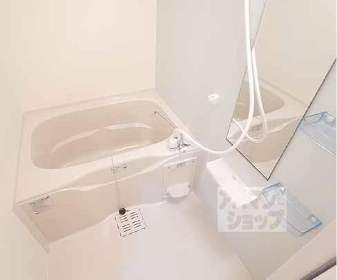 【トムズ ヴィラデスト】間取