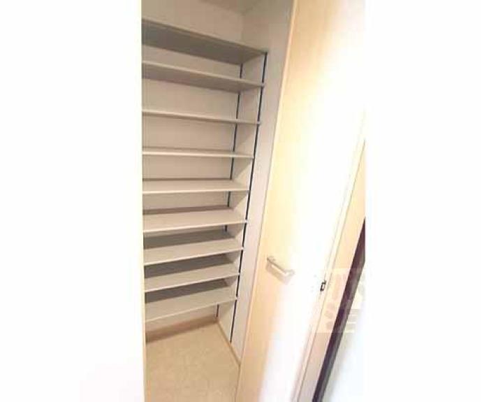 【トムズ ヴィラデスト】間取