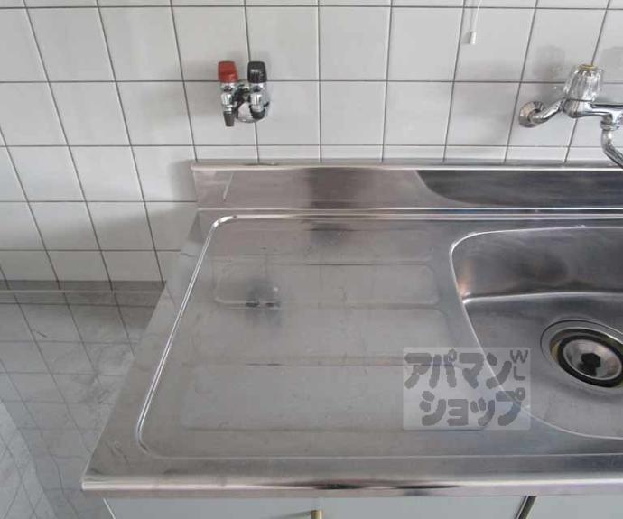 【クゥアトル京都Ⅱ】間取