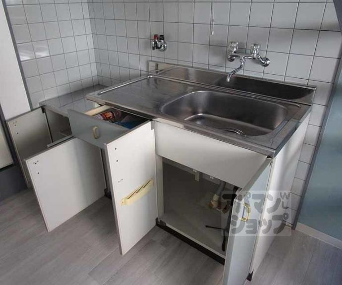 【クゥアトル京都Ⅱ】間取