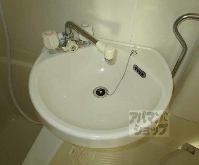 【クゥアトル京都Ⅱ】間取