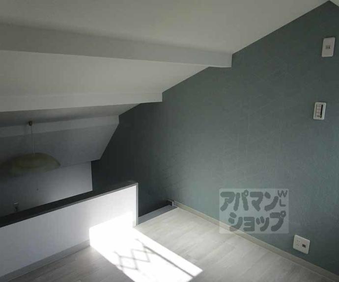 【クゥアトル京都Ⅱ】間取