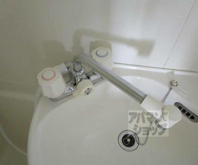 【クゥアトル京都Ⅱ】間取