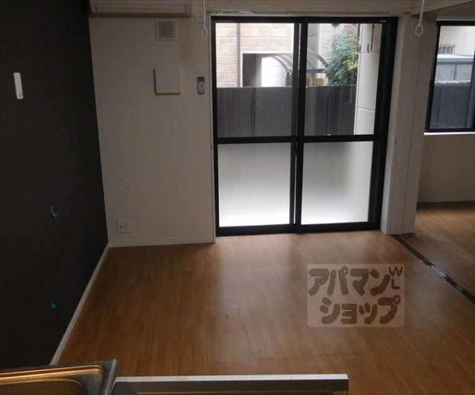 【キャソレット北栗栖】間取