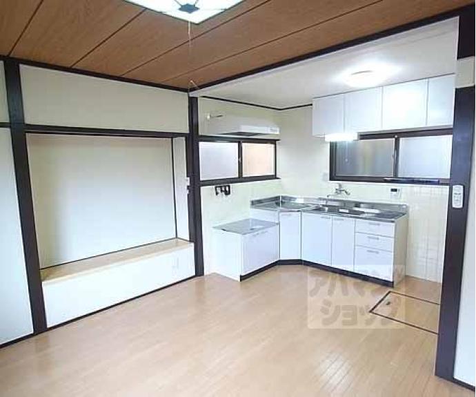 【グッドフロー様紫野上野町貸家】間取