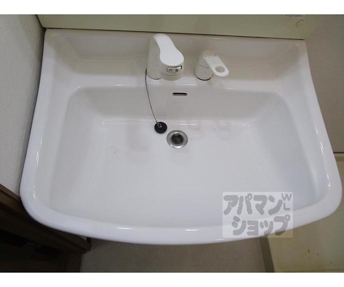 【原谷乾町３６－６１貸家】