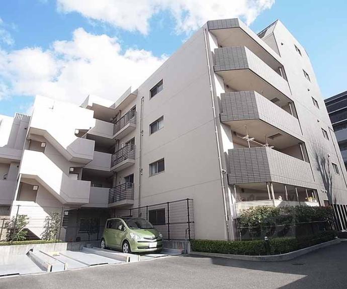 【イーグルコート衣笠廬山邸】間取