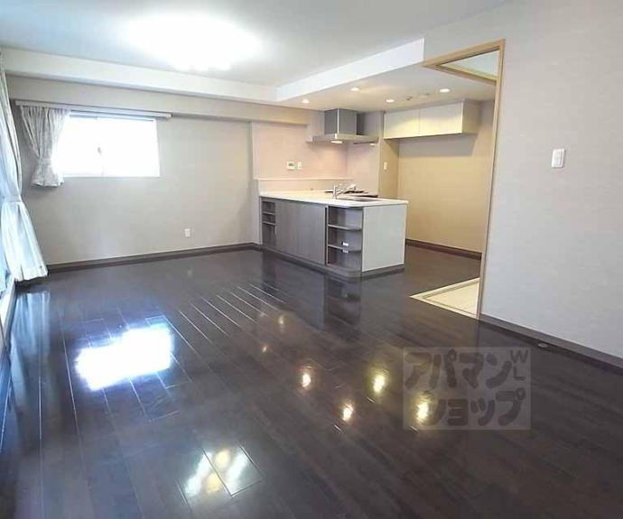 【イーグルコート衣笠廬山邸】間取