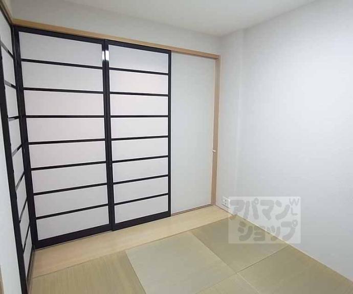 【イーグルコート衣笠廬山邸】間取