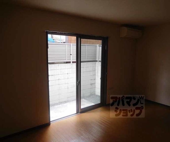 【Ｗｅａｖｉｎｇ　Ｈｏｕｓｅ山城】間取