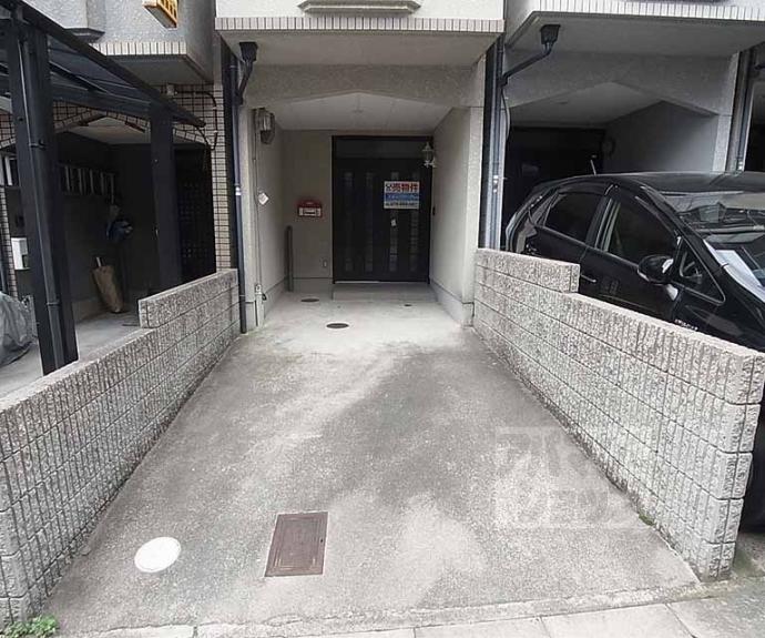 【原谷乾町貸家４０－６４】間取