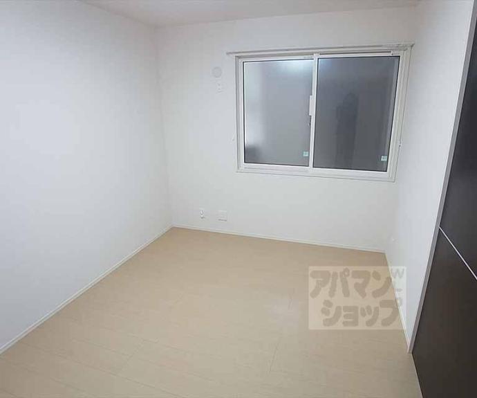 【ヴェルドミール・ヴァリ】間取