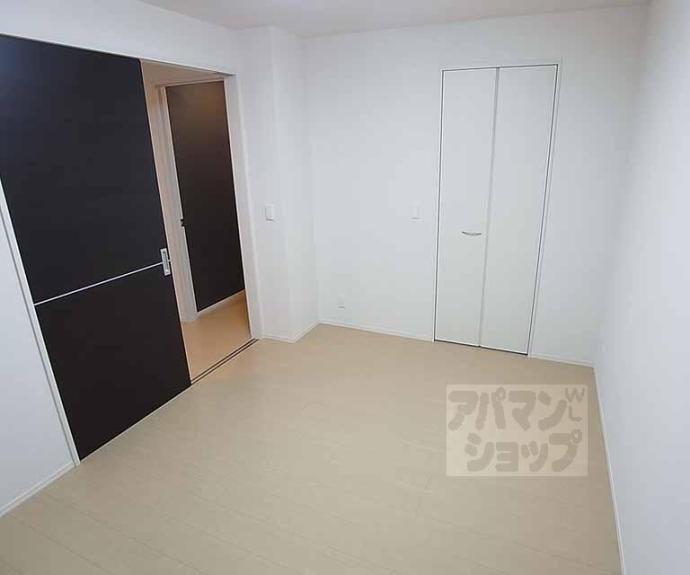 【ヴェルドミール・ヴァリ】間取