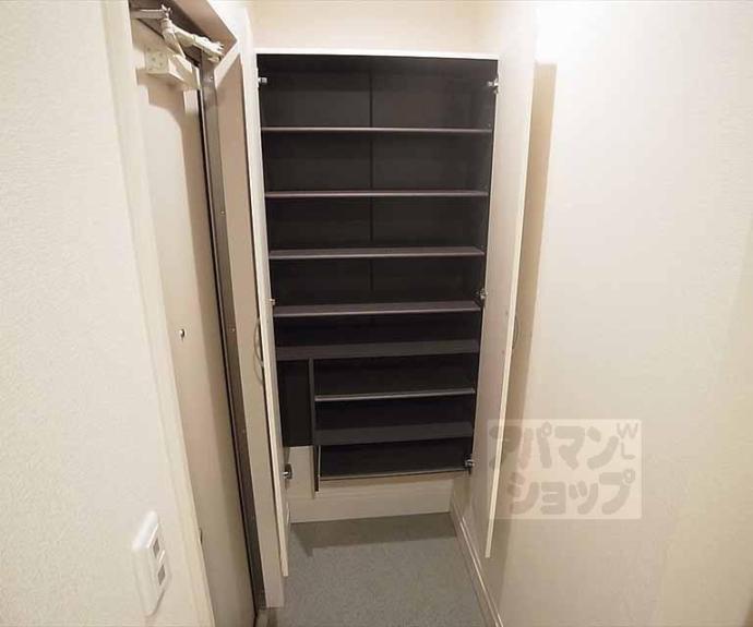 【ヴェルドミール・ヴァリ】間取