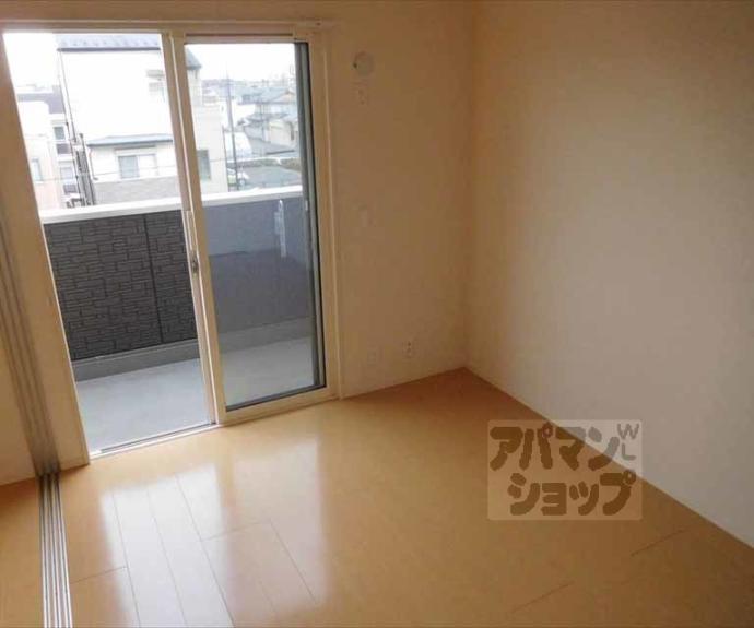 【ヴェルドミール・ヴァリ】間取