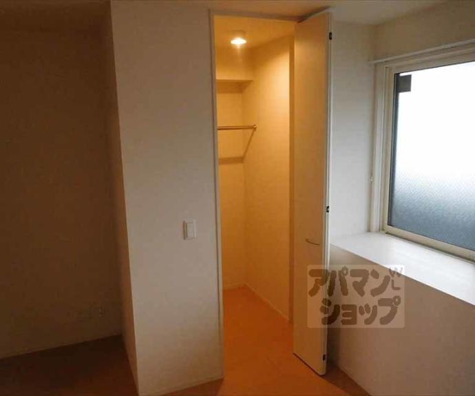 【ヴェルドミール・ヴァリ】間取