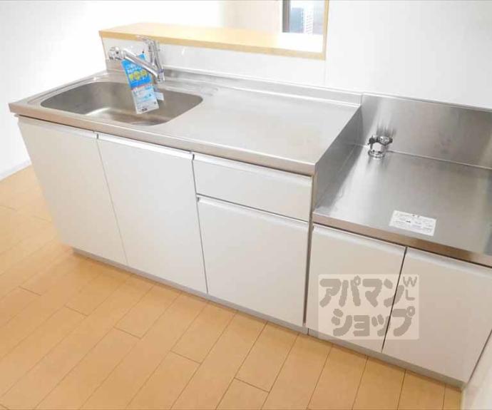 【クリーム　ローズ】間取