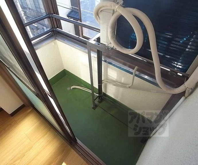 【プチシャトー紫野】間取