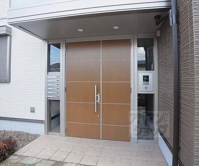 【Ｓｈｉｎｉｎｇ　Ｔｅｒｒａｃｅ　西賀茂】間取