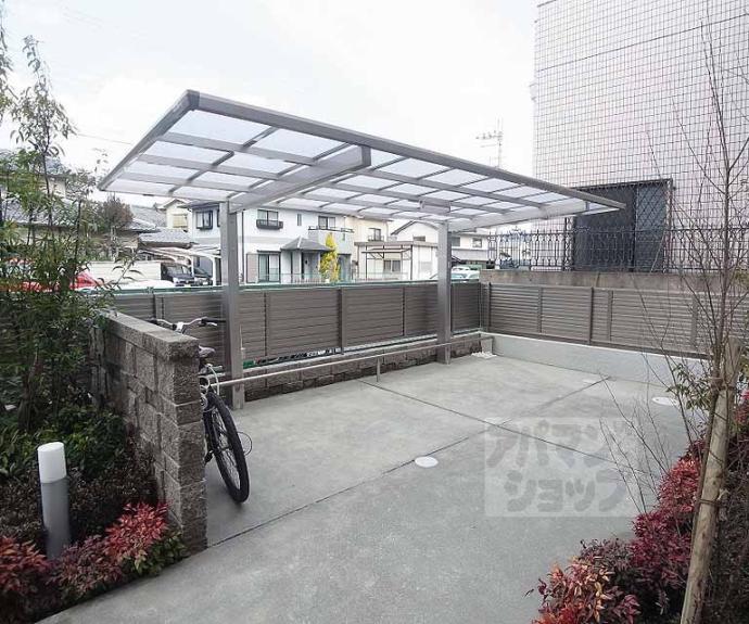 【Ｓｈｉｎｉｎｇ　Ｔｅｒｒａｃｅ　西賀茂】間取