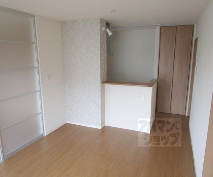 【Ｓｈｉｎｉｎｇ　Ｔｅｒｒａｃｅ　西賀茂】間取