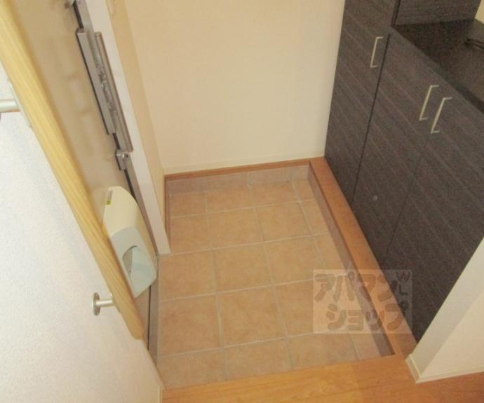 【Ｓｈｉｎｉｎｇ　Ｔｅｒｒａｃｅ　西賀茂】間取