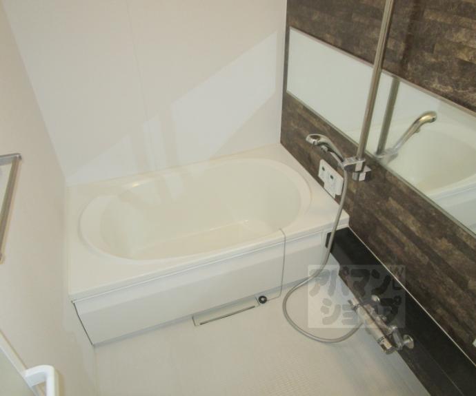 【Shining Terrace 西賀茂】間取