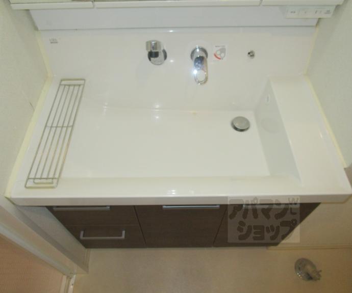 【Shining Terrace 西賀茂】間取