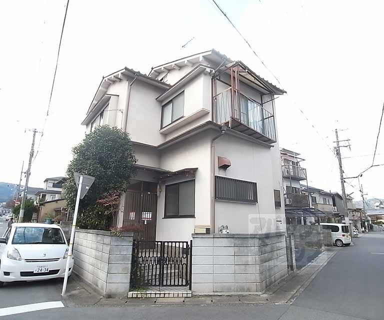 大宮中林町貸家２１