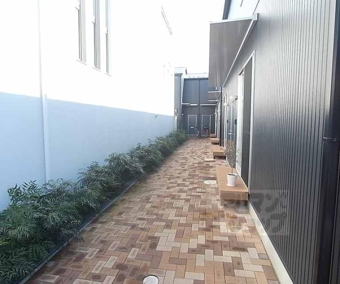 【フラッツ２８】