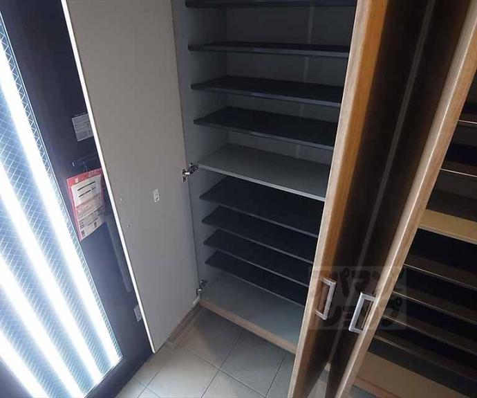 【紫野東御所田町貸家】間取