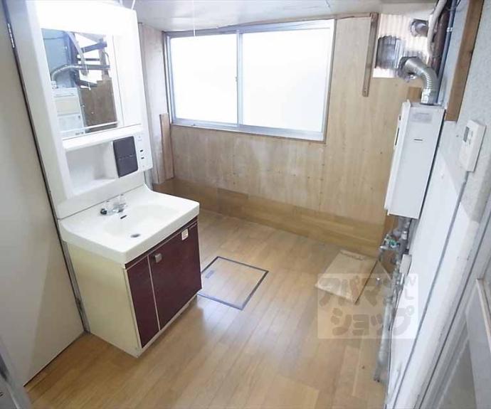 【大宮玄琢北町３６－３０貸家】